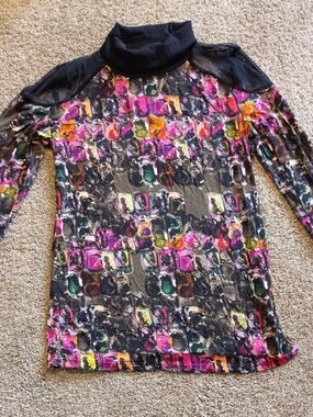 Lynn Ritchie Shirt. Size M.